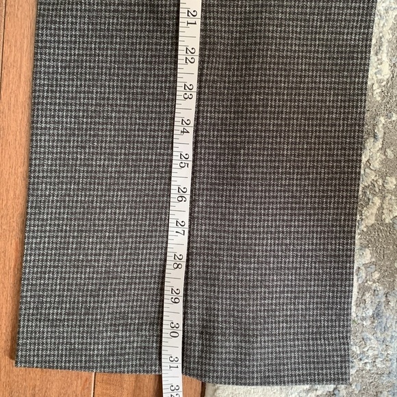 NWOT Penn. Gray Checkered Trousers 18 - Picture 5 of 12